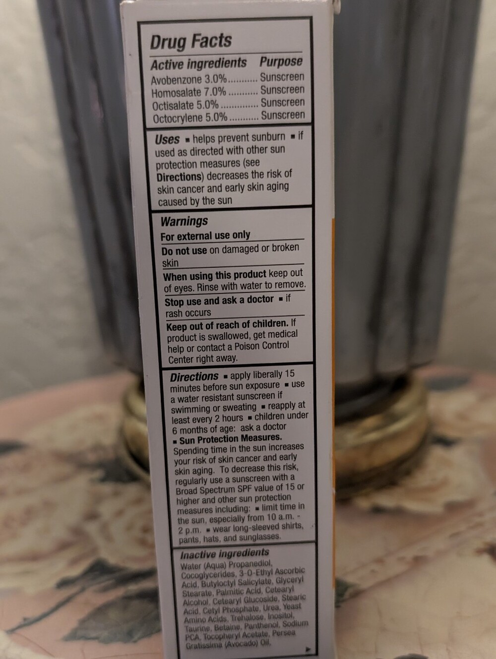 Murad Environmental Shield SPF 50 Brightening Moisturizer - White and Orange - Picture 3 of 7